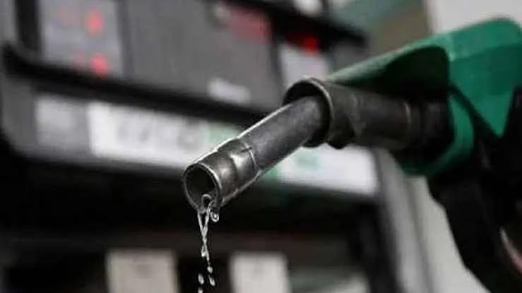 Crude Oil Prices Fall Below $70 for India After West Asia Conflict, Fuel Price Cut Still Unlikely