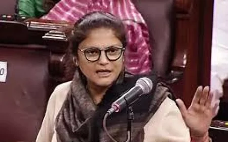 Sushmita Dev Resigns from Trinamool Congress, Meets Assam CM Himanta Biswa Sarma Amid Political Speculation