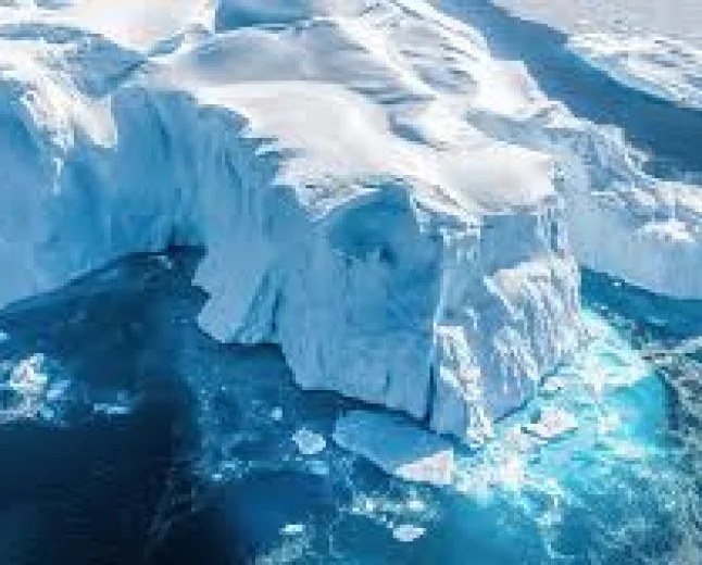Scientists Discover Massive Fan-Shaped Structure Hidden Beneath Antarctica’s Ice Sheet