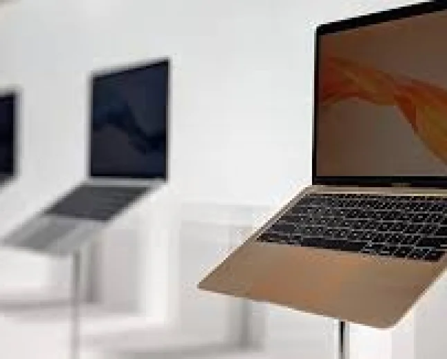 Apple Raises MacBook and iPad Prices in India by Up to Rs 1 Lakh Amid Rising AI Chip Costs
