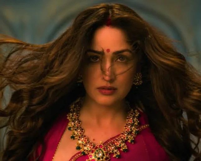 Nayyi Navelli Trailer: Yami Gautam Turns Into a Daayan as a Sinister Raavan Raj Unfolds